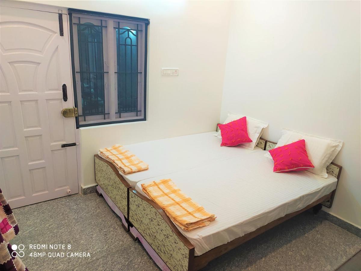Criston Home Stay Madurai Eksteriør bilde